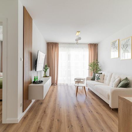 Horyzont Apartamenty - Navigator- Mozliwosc Wykupienia Sniadan!!! Kołobrzeg Eksteriør billede